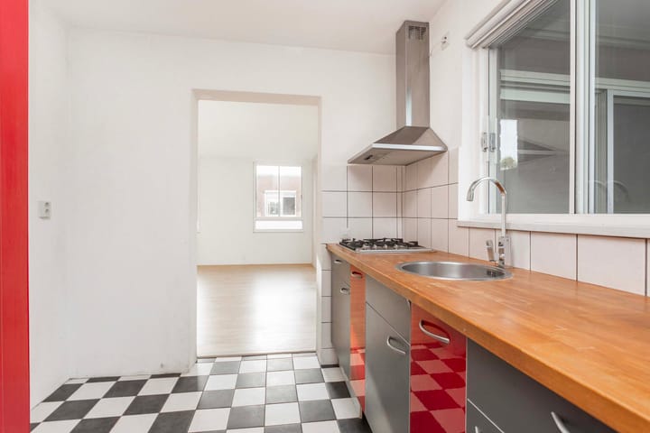 Foto 3 van Sara Burgerhartsingel 99