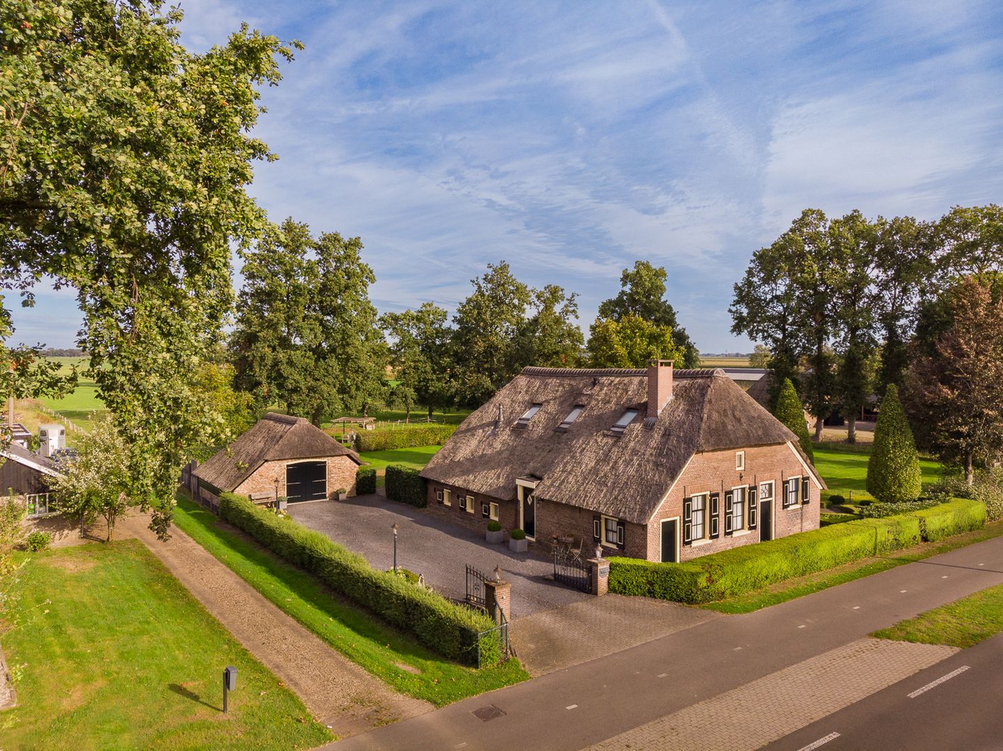 Photo 1 of Zuiderzeestraatweg 316