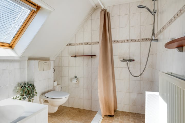 Foto 25 van Voorstsestraat 50-27