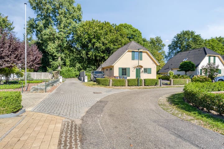 Foto 35 van Voorstsestraat 50-27