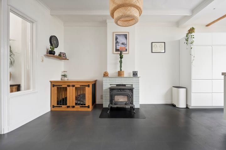 Photo 8 of Emmastraat 91