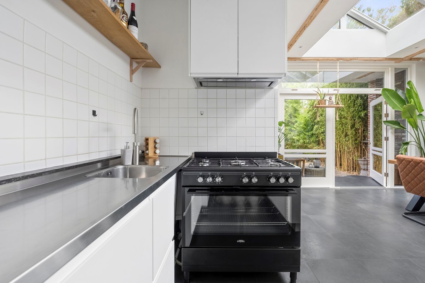 Foto 20 van Emmastraat 91