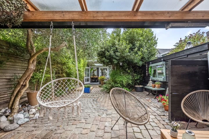 Photo 40 of Emmastraat 91