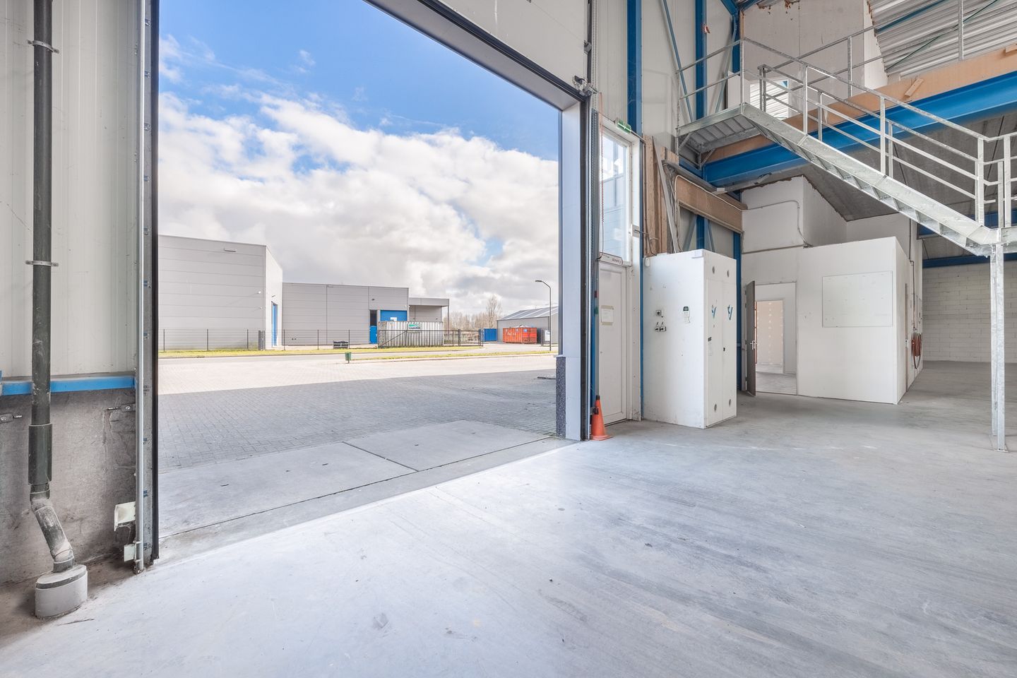View photo 5 of Artemisweg 260