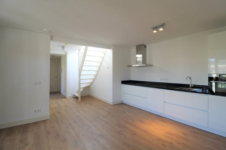 Foto 2 van Milletstraat 50-4