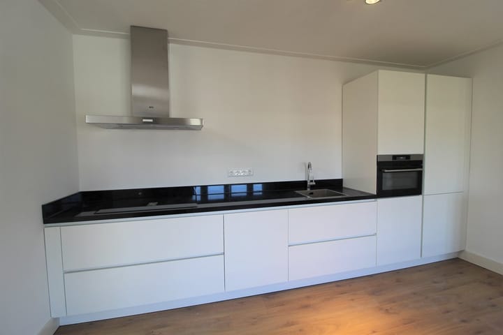 Foto 5 van Milletstraat 50-4