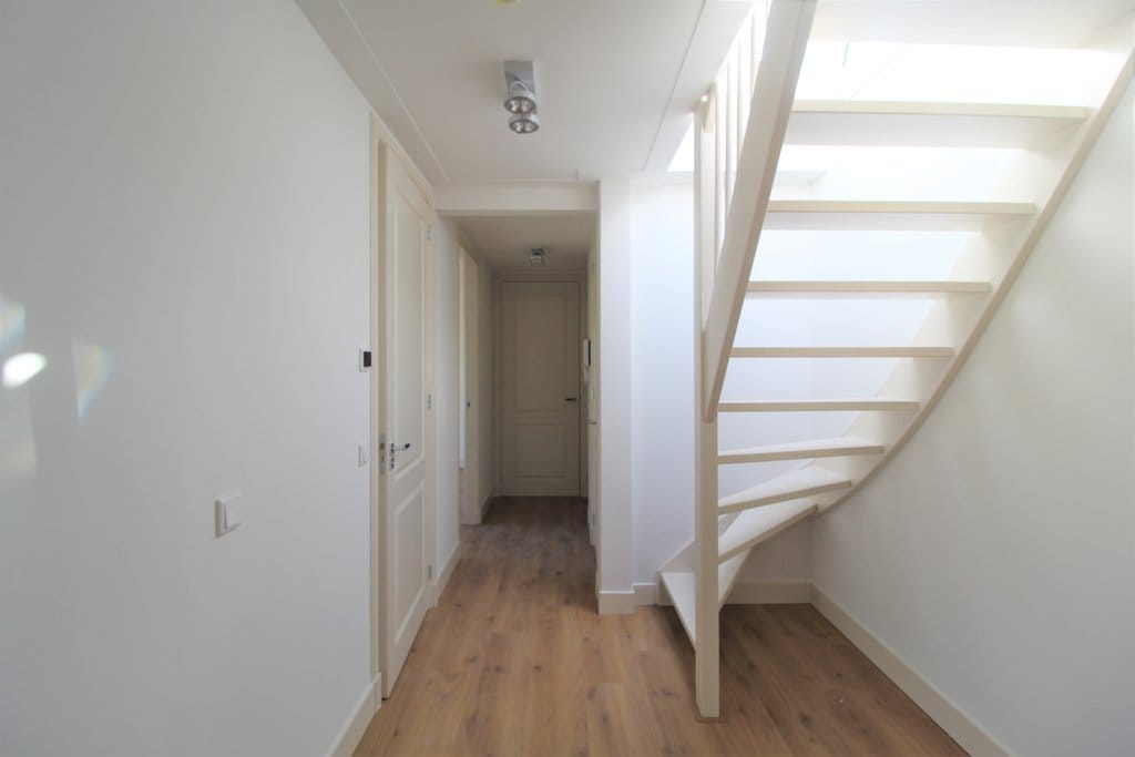 Foto 6 van Milletstraat 50-4