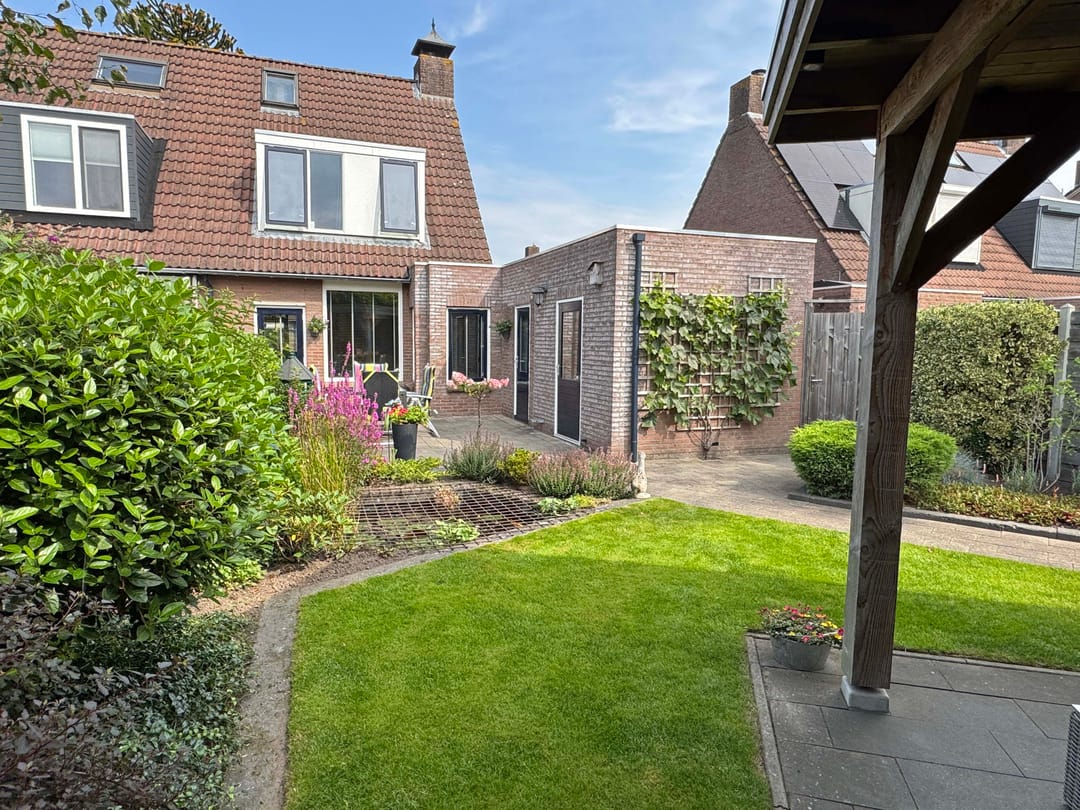 Foto 16 van Roosje Vosstraat 35