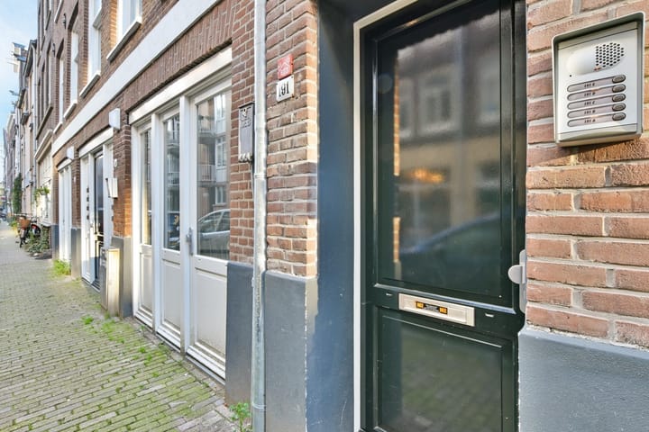Photo 18 of Goudsbloemstraat 191-D