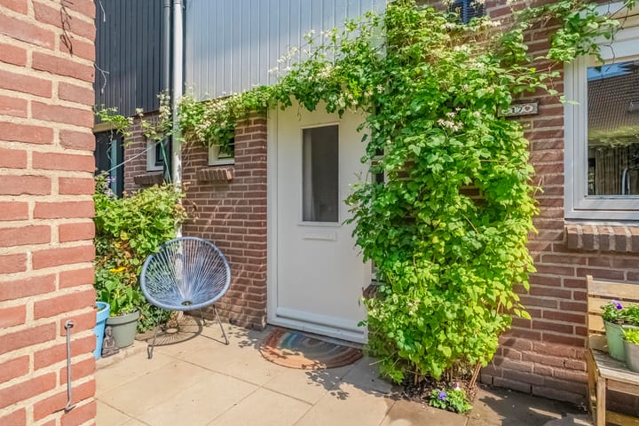 Foto 47 van Merijntje Gijzenburg 17