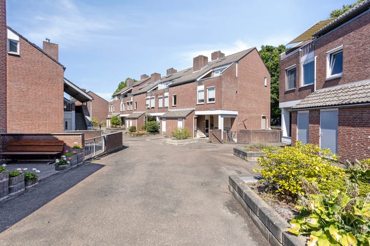 Foto 45 van Vergiliushof 16-A