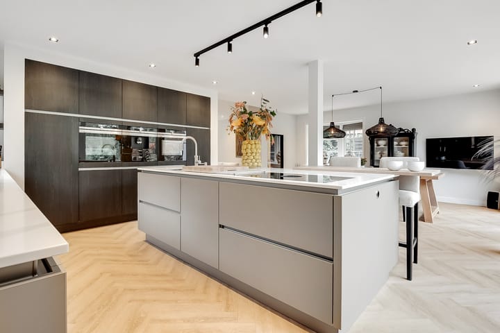 Photo 16 of Taveernelaan 46