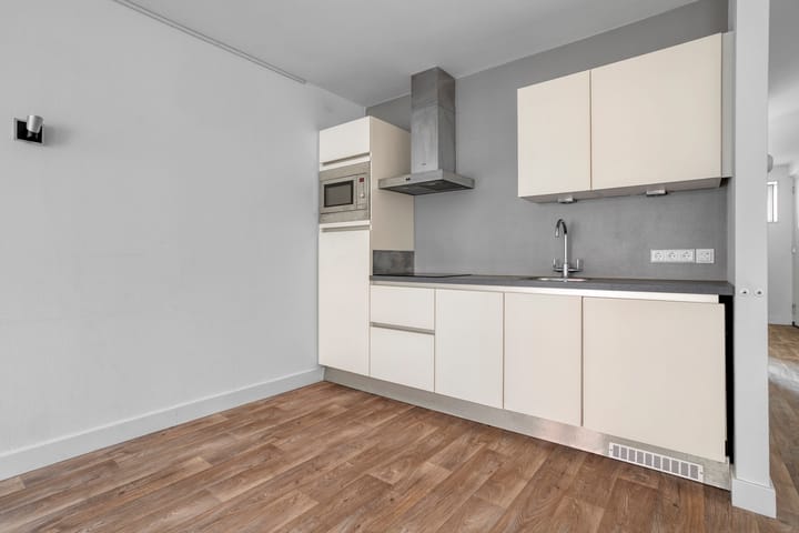 Foto 9 van Kromme Jak 12-A