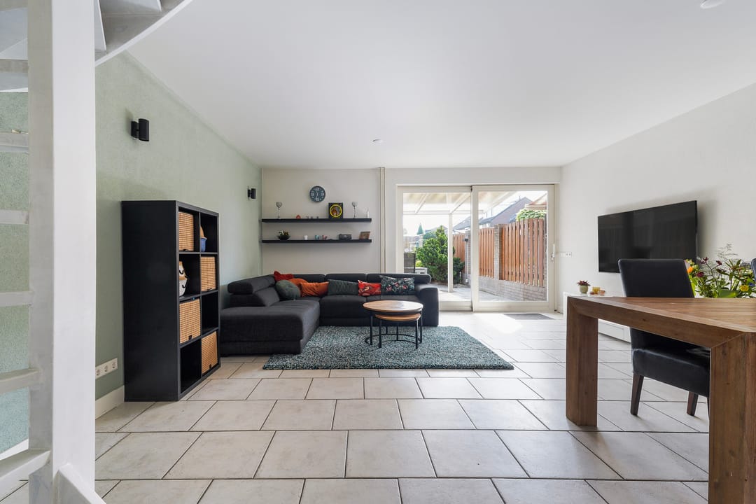 Photo 2 of Vennestraat 35