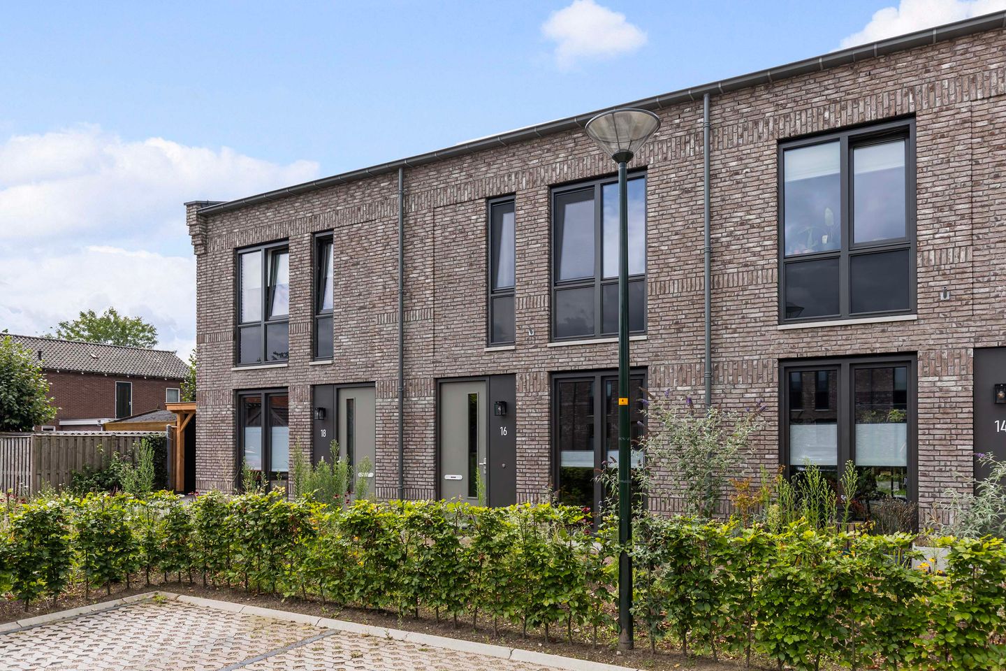 Photo 34 of Frans Halserf 16