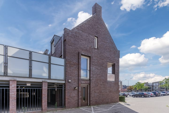 Foto 2 van Hoefplein 14