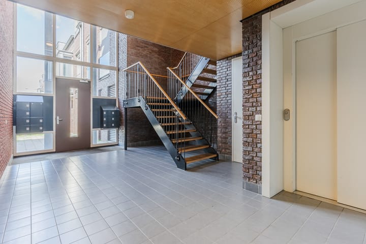 Foto 5 van Hoefplein 14