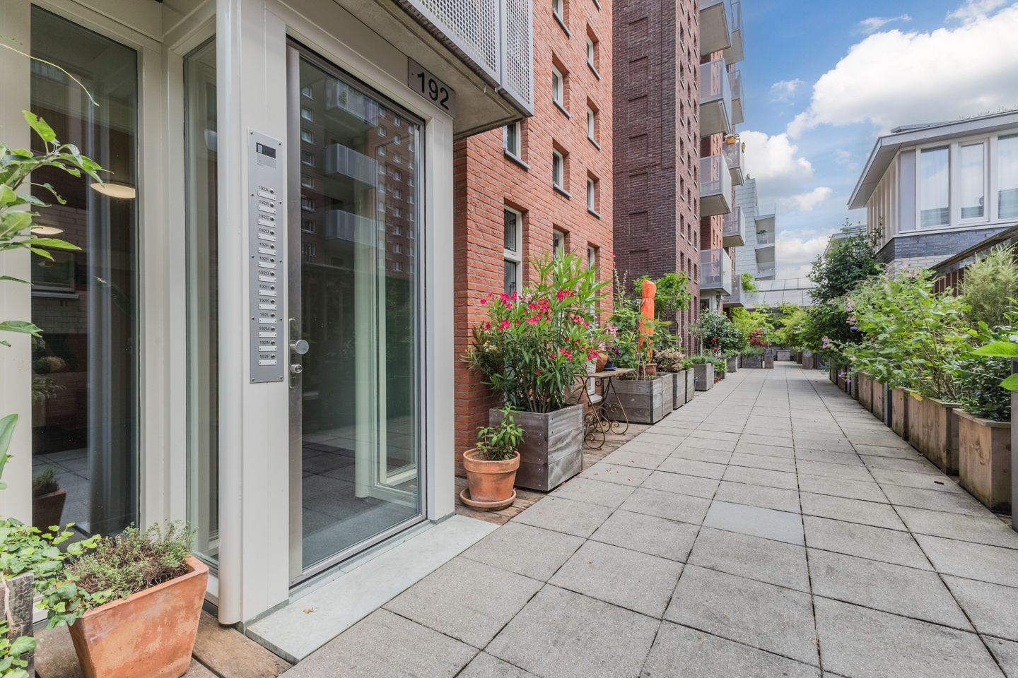 Foto 4 van Valkenburgerstraat 192-N