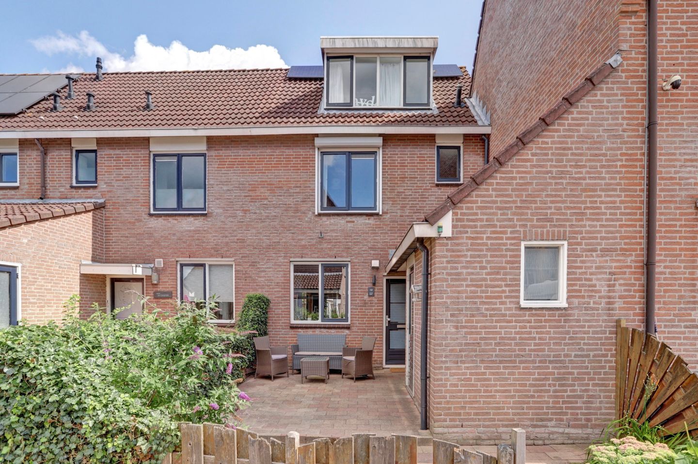 Foto 1 van Magnoliastraat 18