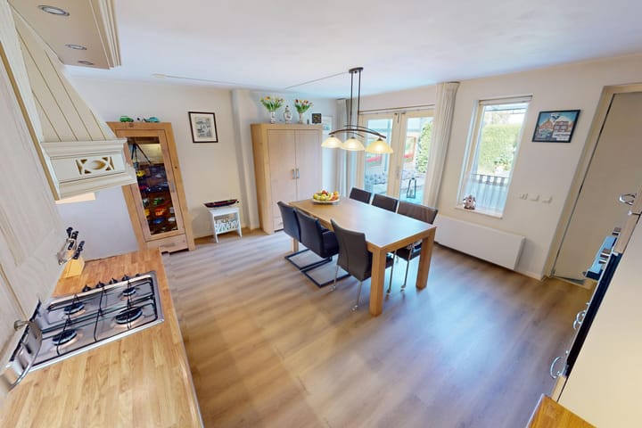 Foto 25 van Lavas 11