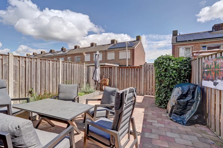 Foto 32 van Magnoliastraat 18