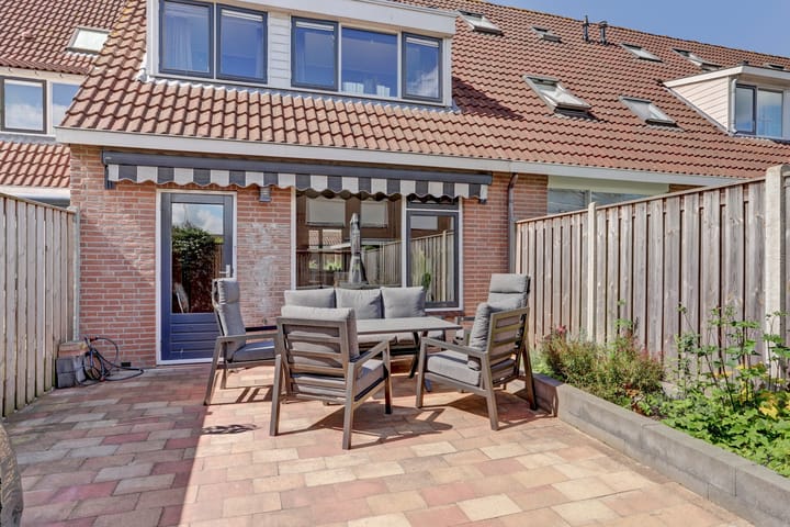 Foto 33 van Magnoliastraat 18