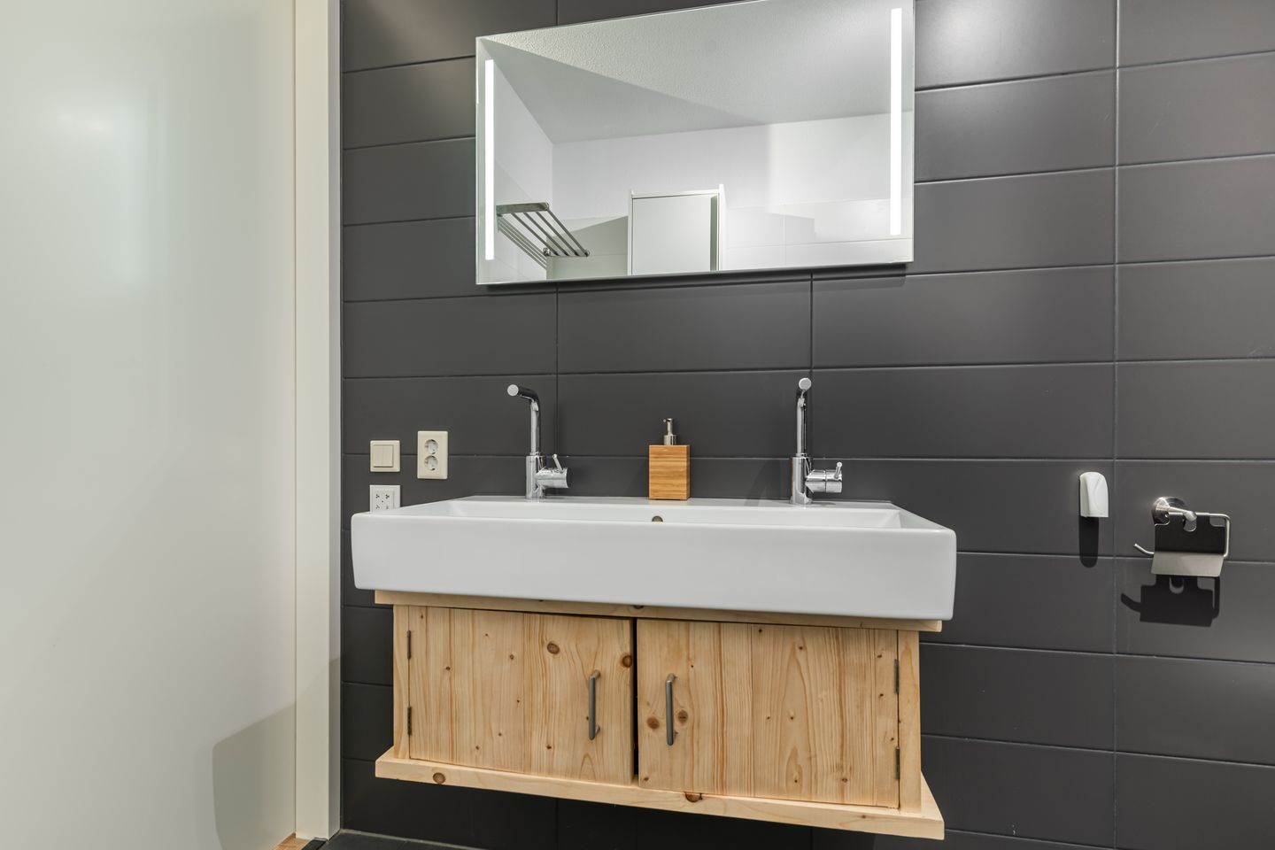 Foto 25 van Petri Markensteinstraat 19