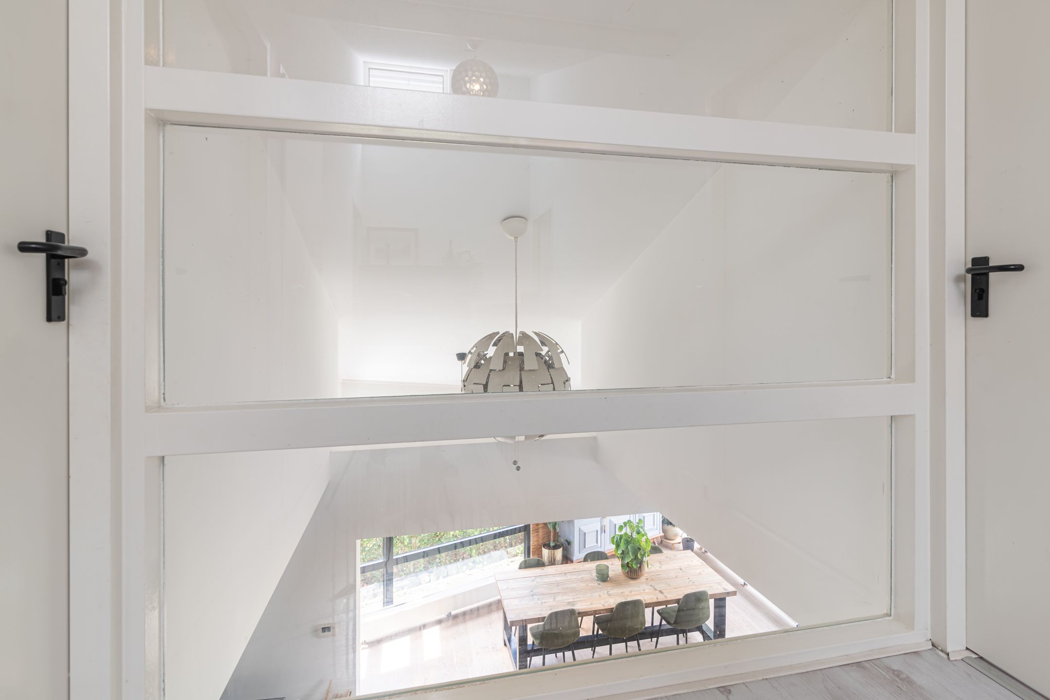 Foto 27 van Frederik van Eedenhove 14