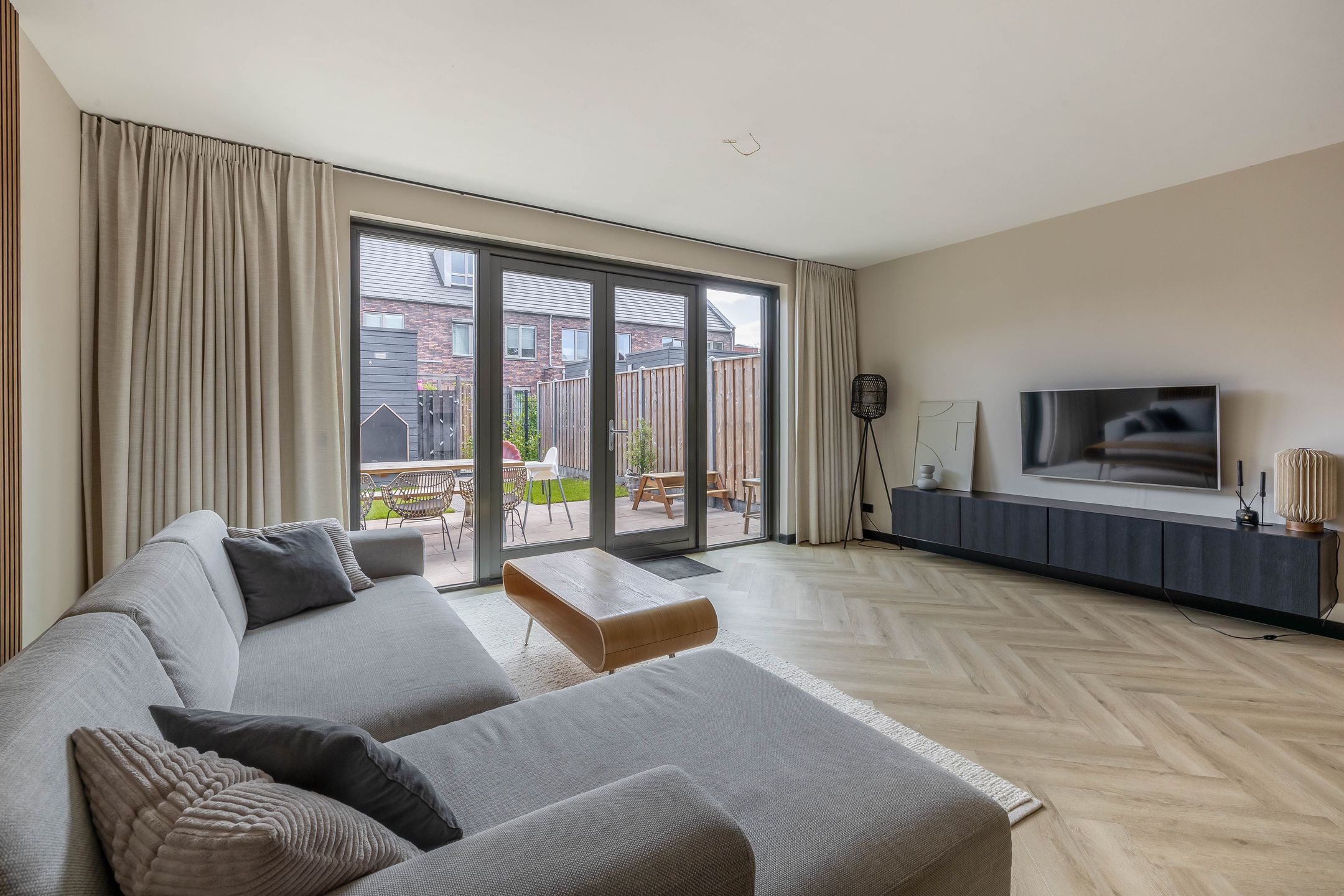 Foto 6 van Medaillon 1