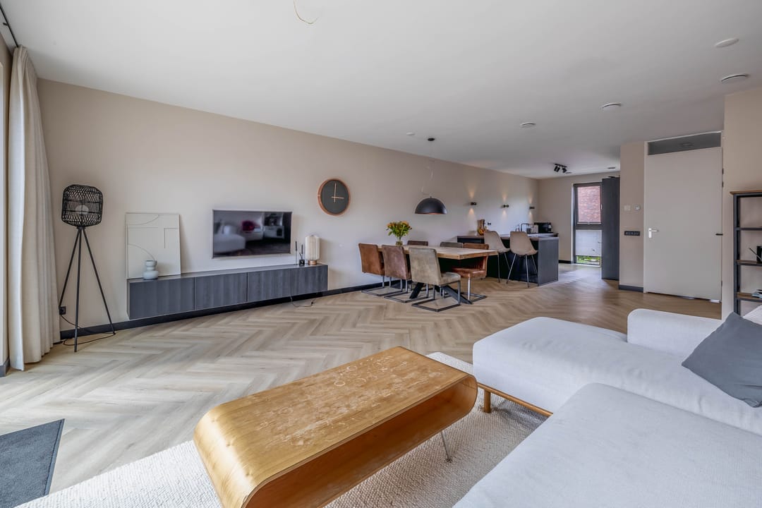 Foto 7 van Medaillon 1