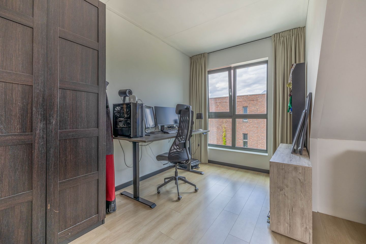 Foto 34 van Medaillon 1