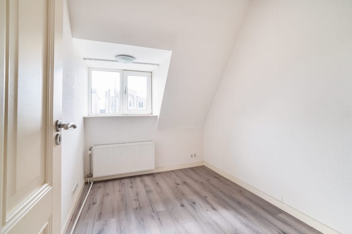 Foto 17 van Gevers Deynootweg 36