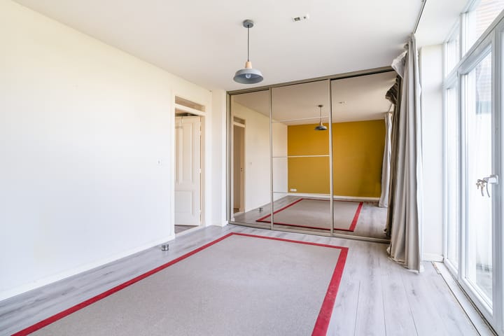 Foto 24 van Gevers Deynootweg 36