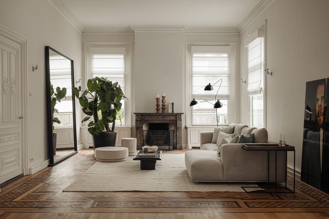 Photo 8 of Van Eeghenstraat 57