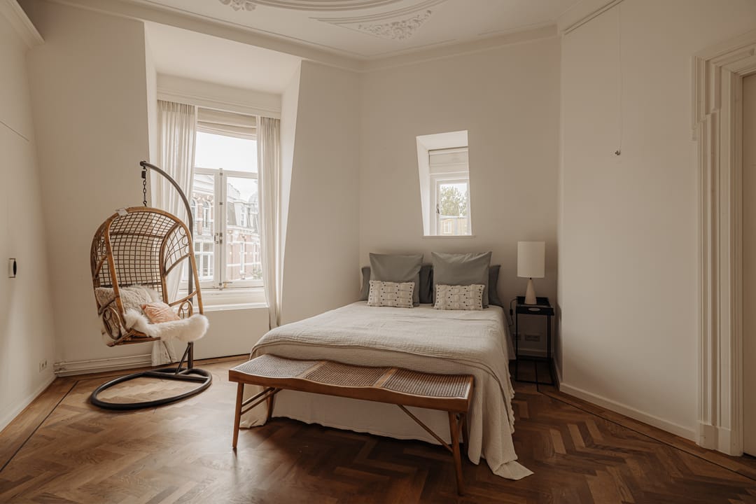 Photo 23 of Van Eeghenstraat 57