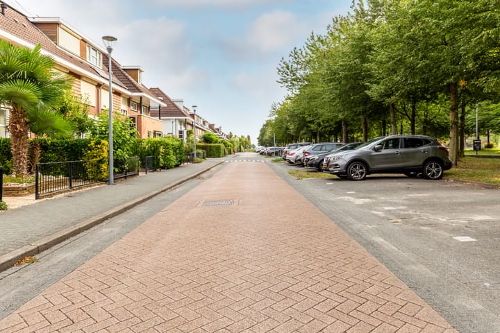 Photo 45 of Griseldalaan 60