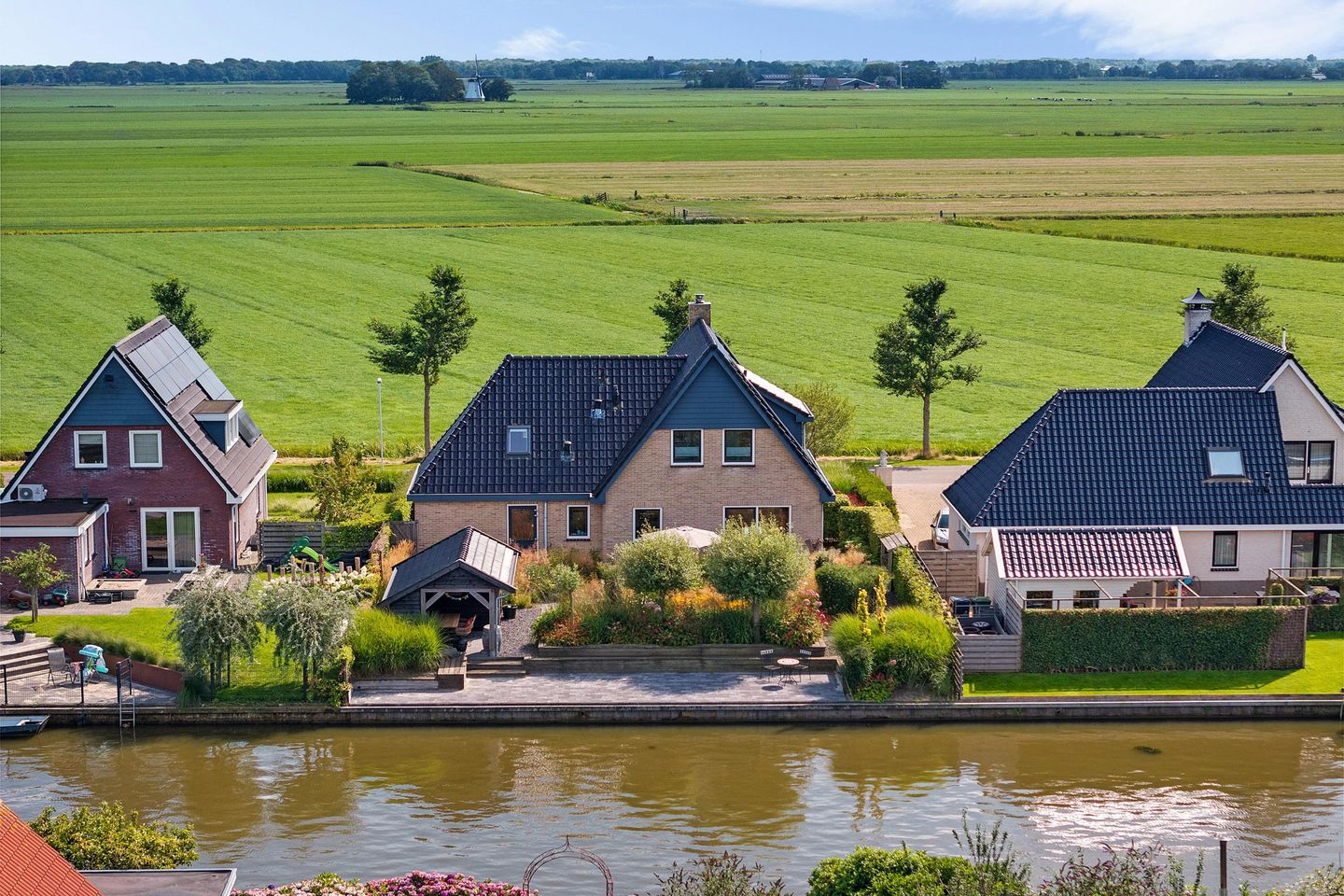 Foto 1 van Hoofdweg 112