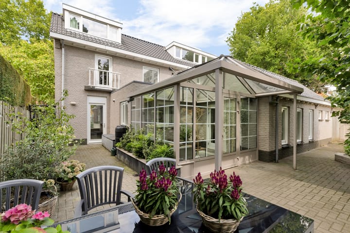 Foto 1 van Hintham 93