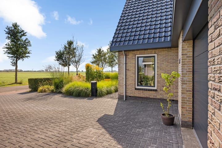 Foto 45 van Hoofdweg 112