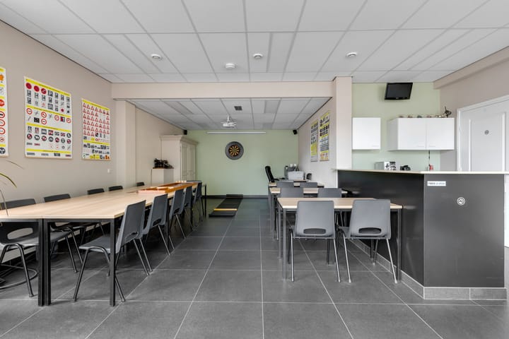 Foto 16 van Hintham 93