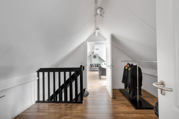 Foto 34 van Hintham 93