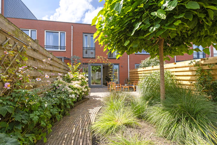 Foto 4 van Joeswerd 105