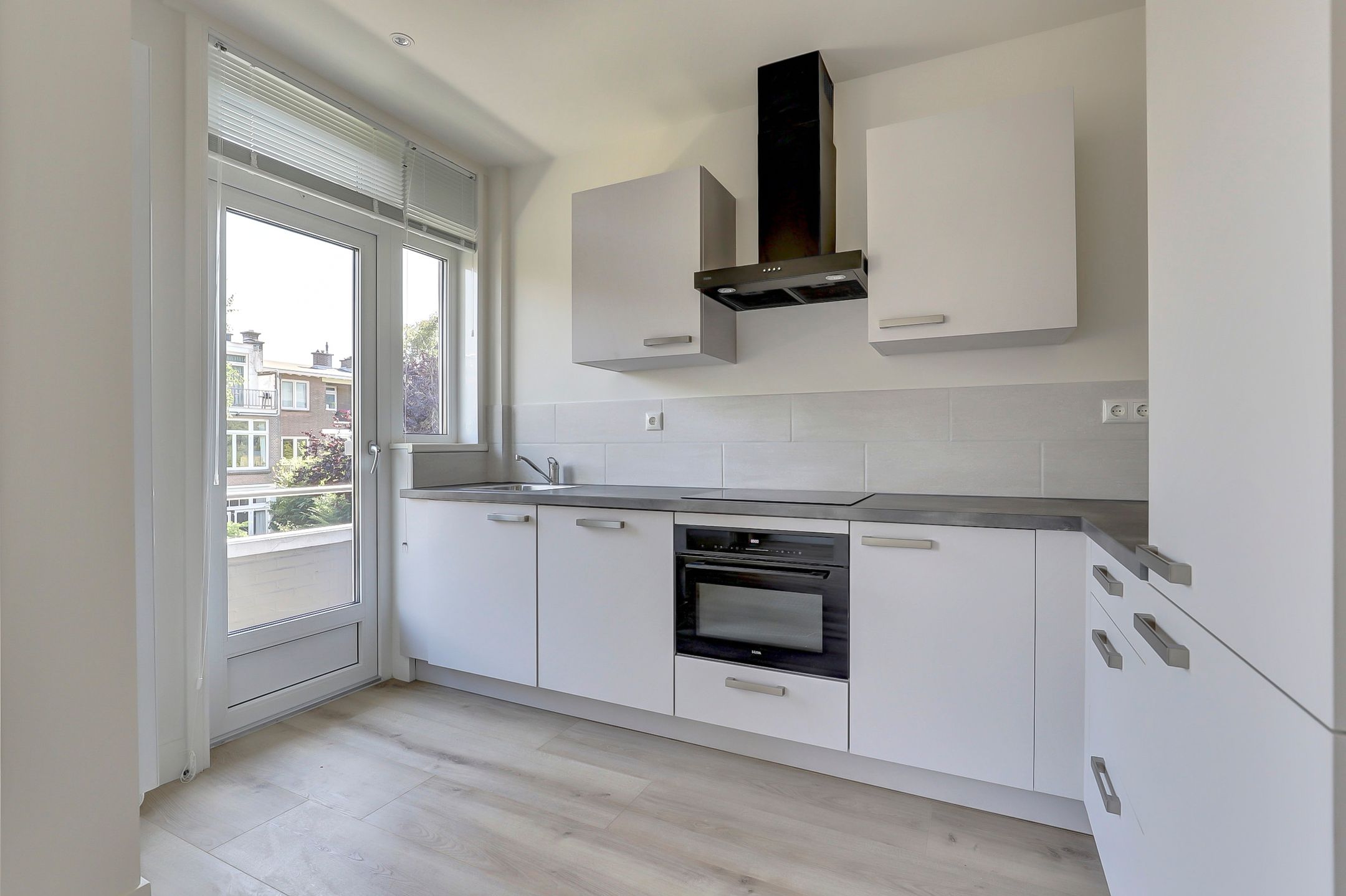 Foto 15 van Lübeckstraat 128