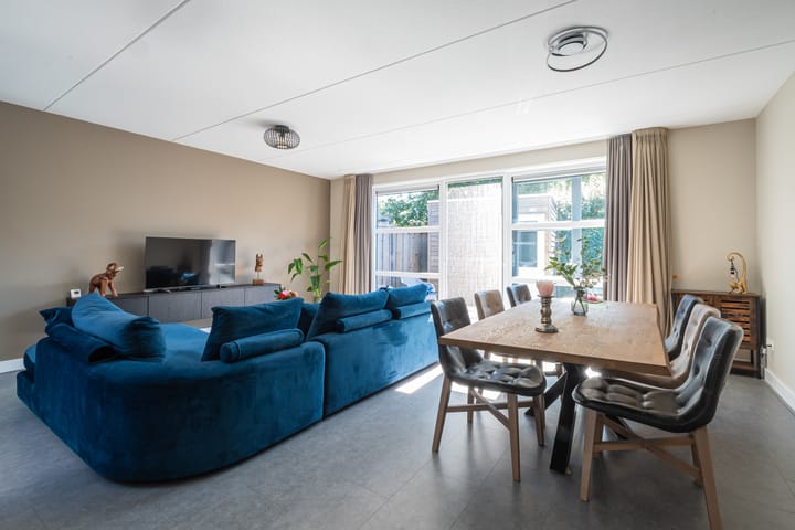 Foto 2 van Zonnebloemstraat 10