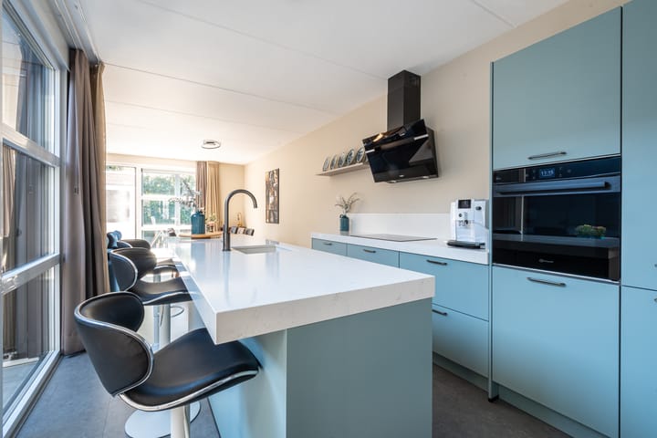 Foto 4 van Zonnebloemstraat 10