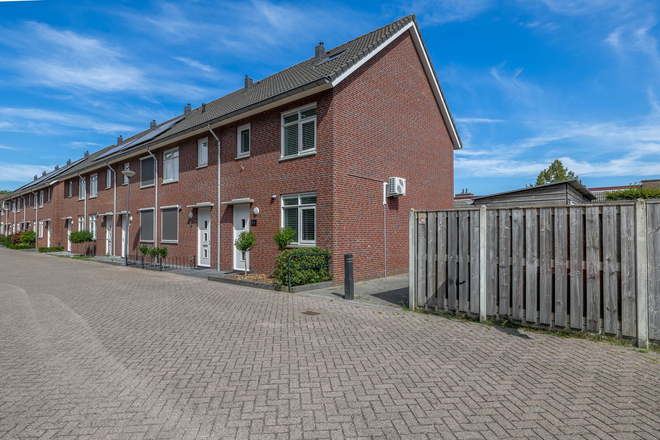 Foto 3 van Lavengang 1