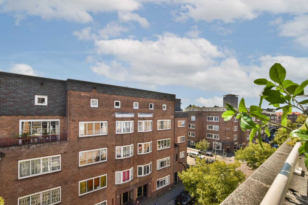 Foto 8 van Lutmastraat 135-D