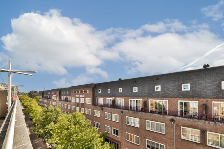 Foto 9 van Lutmastraat 135-D