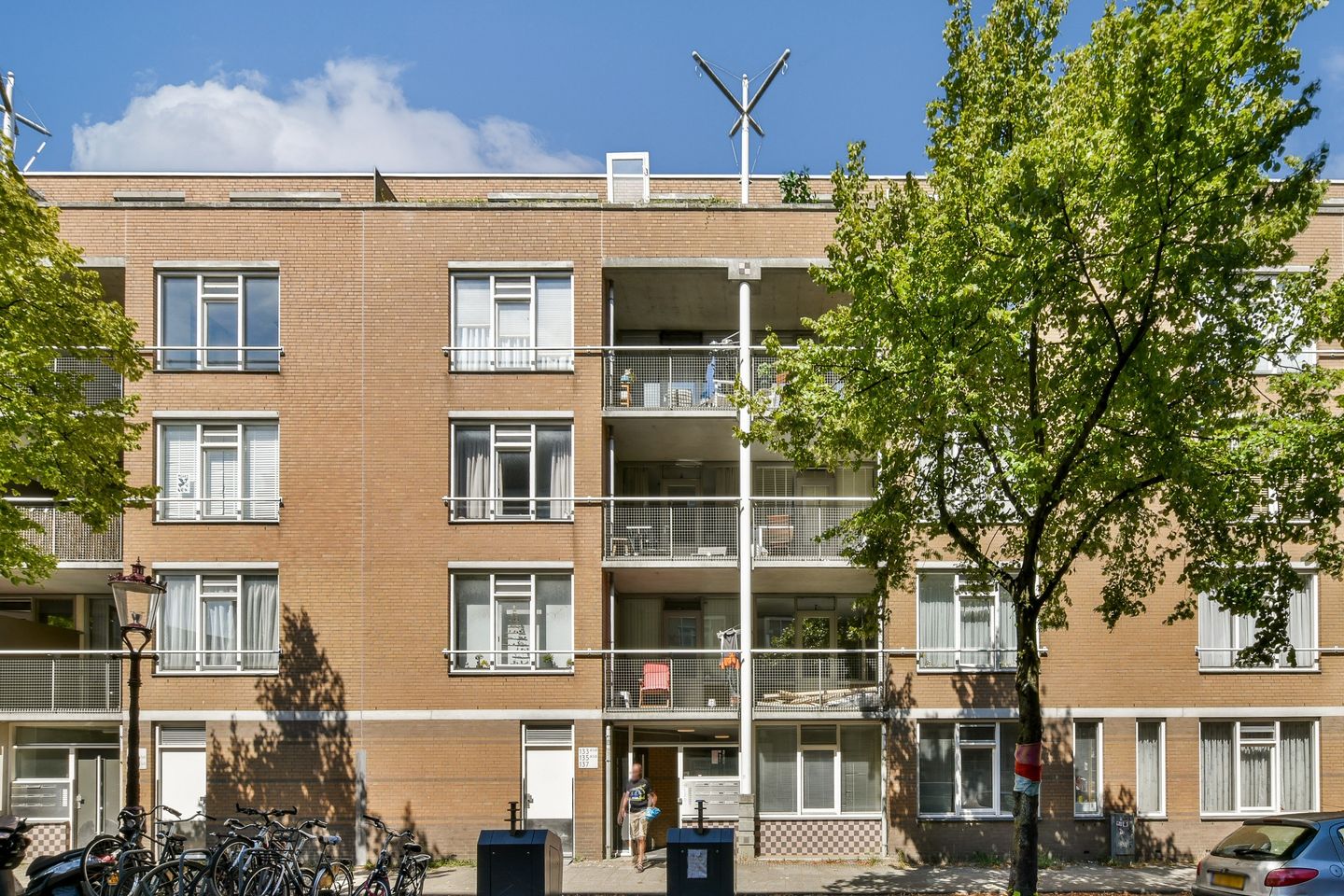 Foto 19 van Lutmastraat 135-D