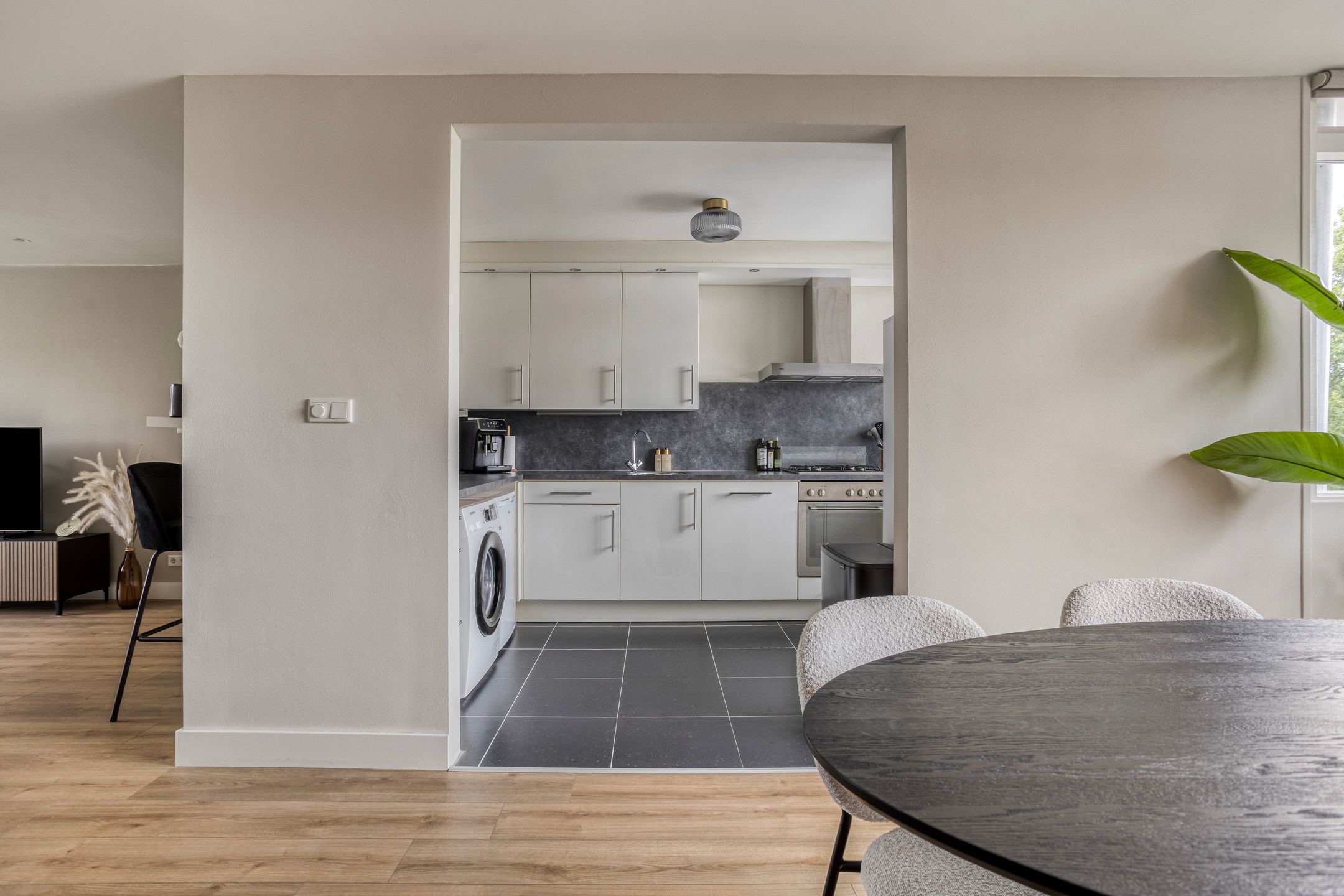 Photo 9 of Ferdinandus Gomes Alemanstraat 8